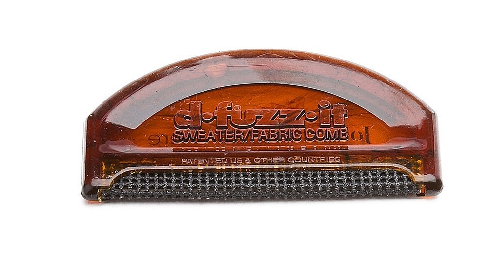 Cashmere de-pilling comb, perfect for removing pills and prolonging life of garment
