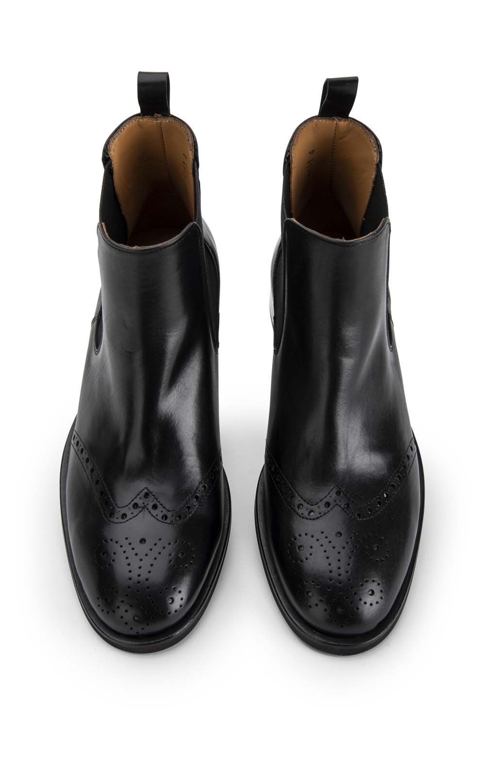 black leather chelsea boot ladies