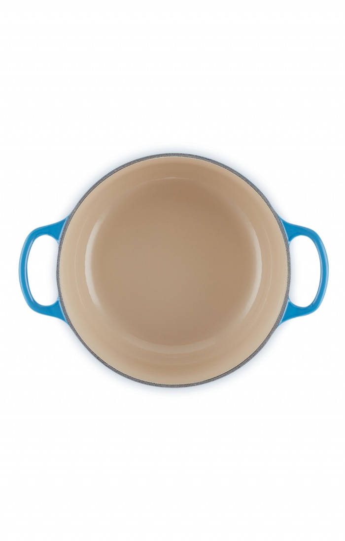 Le Creuset 20cm Round Casserole Dish - House of Bruar Le Creuset 20cm Round Casserole Dish - House of Bruar