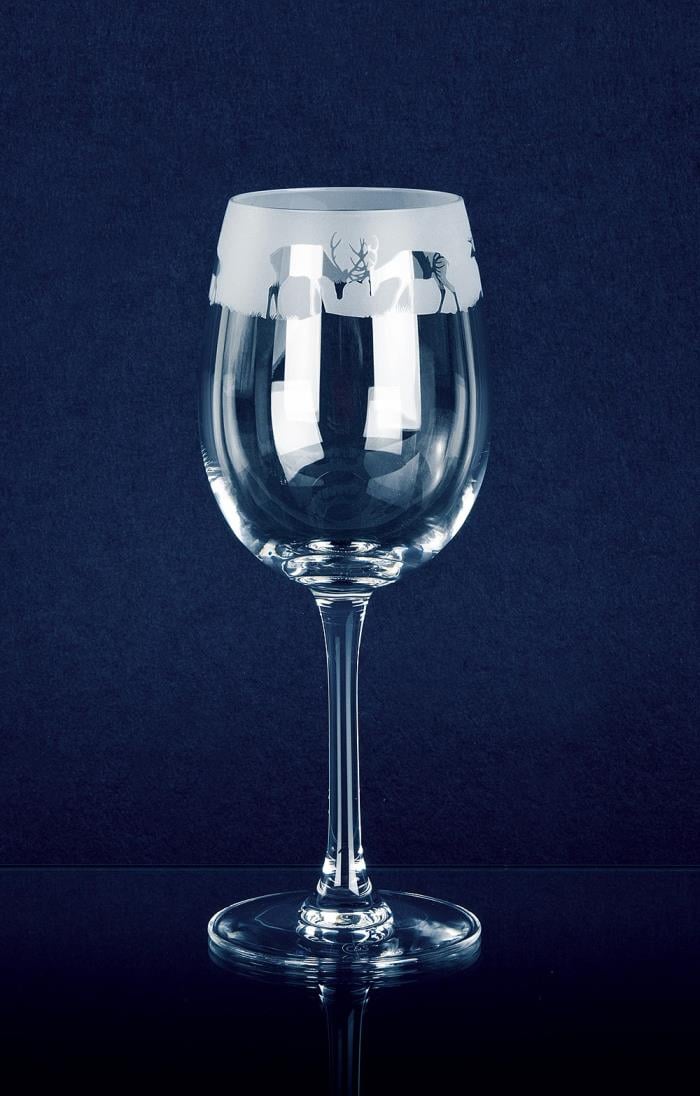 Engraved Crystal Stag Wine Glass