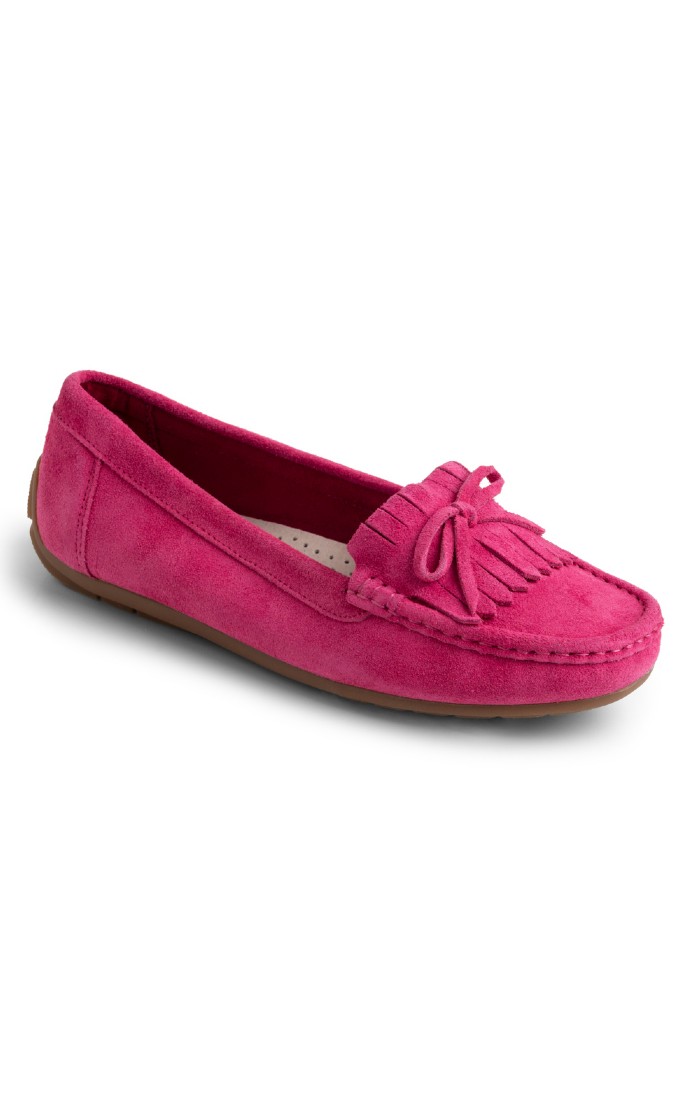 Ladies Suede Fringe Moccasins