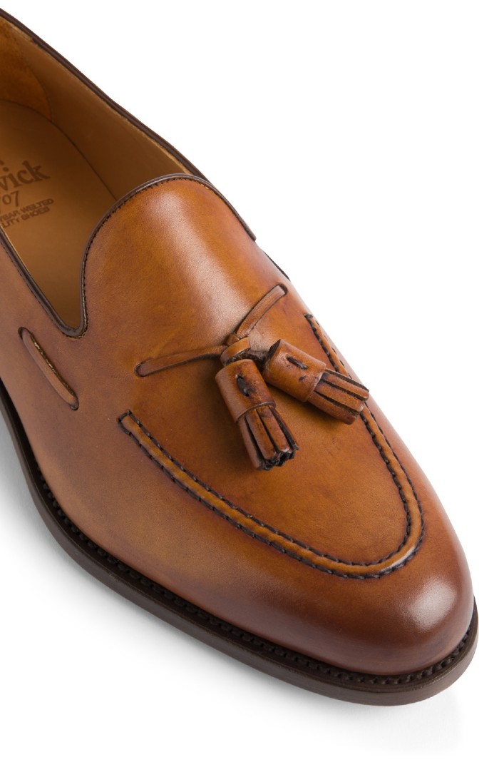 Men s Leather Rim Tassel Loafer