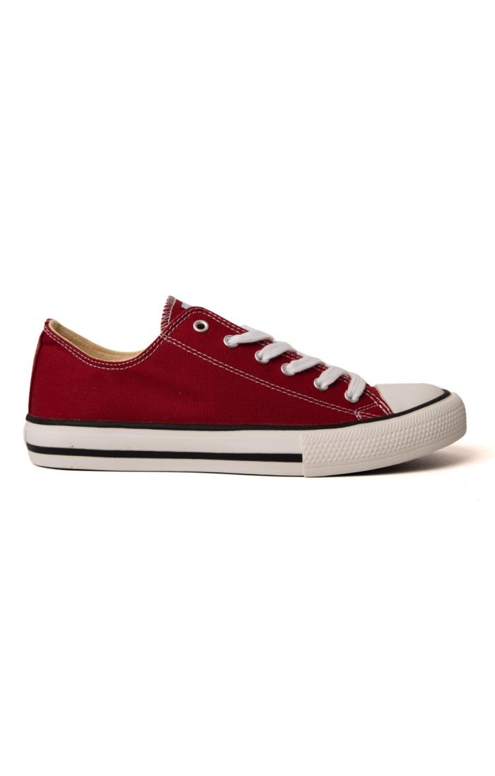 Spanish outlet sneaker brands