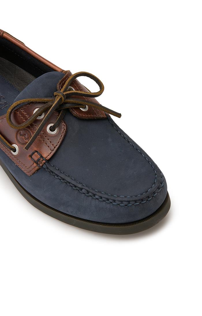 Oak bay online shoes deals
