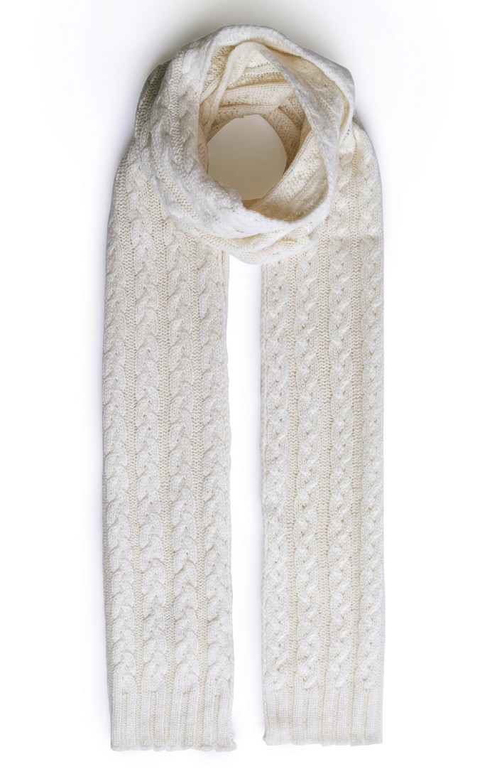 white cable scarf