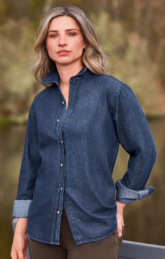 Ladies' Shirts & Blouses