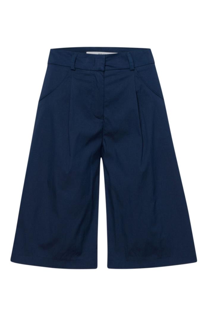 Ladies navy deals city shorts