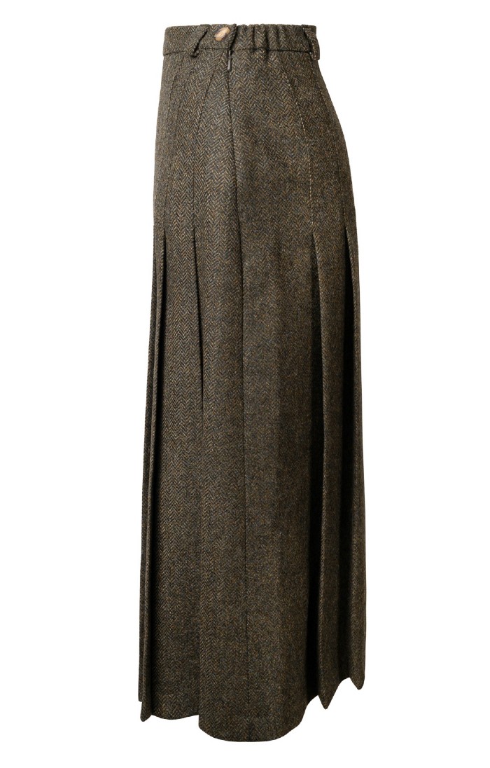 Ladies Tweed Horn Button Skirt