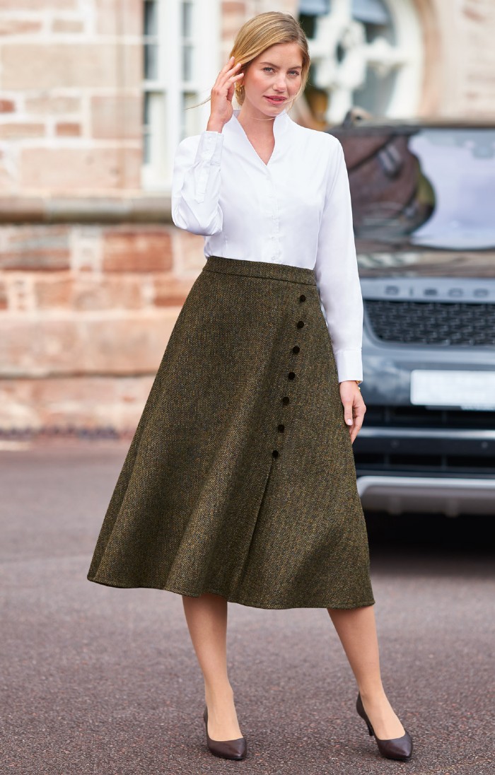 Green button skirt deals