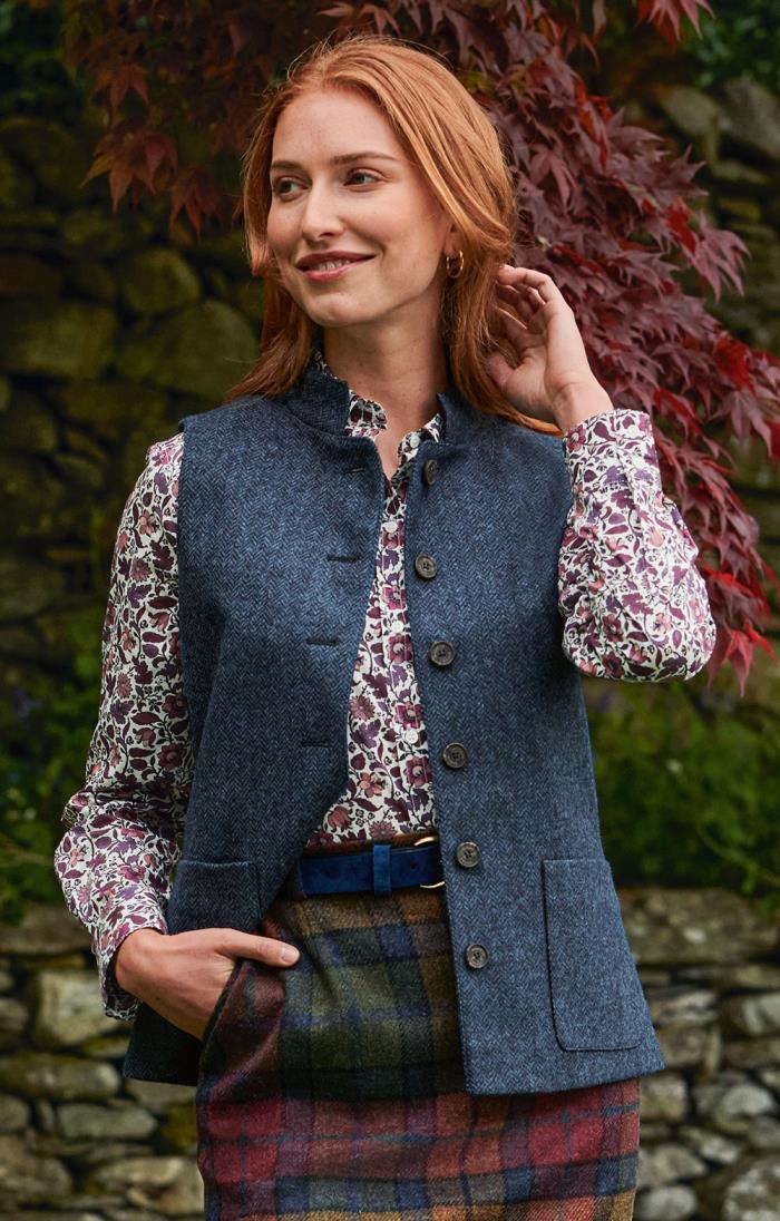 Ladies Sporting Waistcoats & Gilets Ladies Sporting Clothing