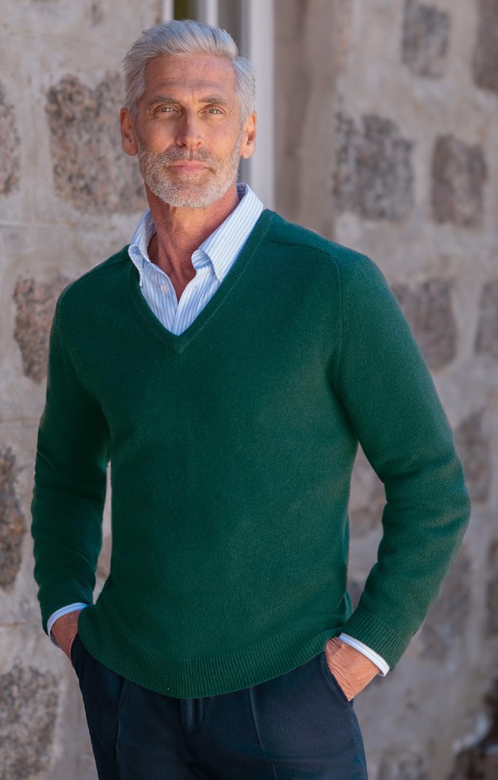 Mens 2-Ply Lambswool V-Neck, Blue, Green - House of Bruar