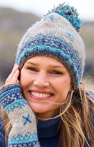 Little Hampton Bobble Beanie Little Hampton Bobble Beanie