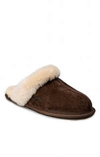 Ladies UGG Slip On Slipper