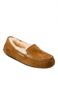 Ladies UGG Closed Slipper - Chestnut brown