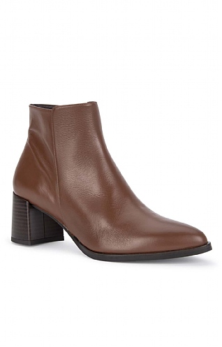 Leather Heeled Boot