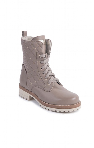 House Of Bruar Ladies Quilted Lace Up Boot - BROWN