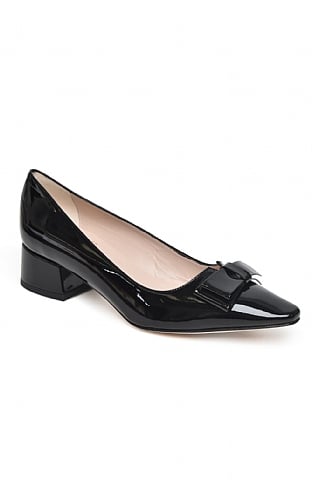 House of Bruar Ladies Low Heeled Shoe with Bow, Patent Black