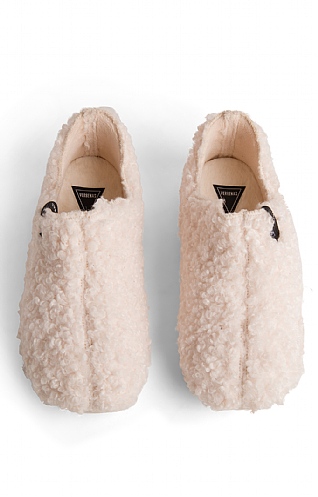 Urban outfitters slippers hotsell