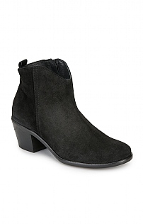 Classic Suede Ankle Boot Classic Suede Ankle Boot