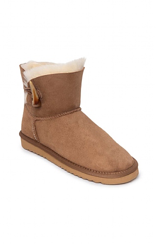 House of Bruar Ladies Sheepskin Toggle Boot, Chestnut Tan