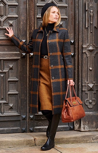 Classic Two Handle Bag