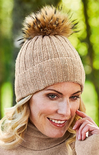 Ladies Cashmere & Silk Fox Fur Pompom Hat Ladies Cashmere & Silk Fox Fur Pompom Hat