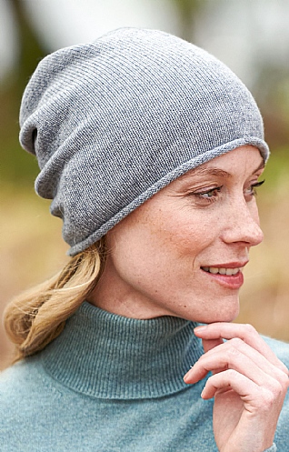 House of Bruar Gauzy Cashmere Beanie - Mid Grey, Mid Grey