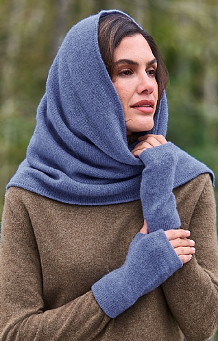 Gauzy Cashmere Snood