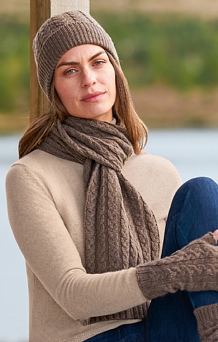 House Of Bruar Ladies Cashmere Cable Scarf
