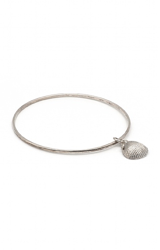 Dainty London Cornish Seashell Bracelet