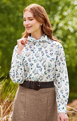 Ladies Liberty Bow Blouse