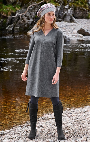 House of Bruar Ladies Flannel V Neck Dress, Clifftop Grey Melange