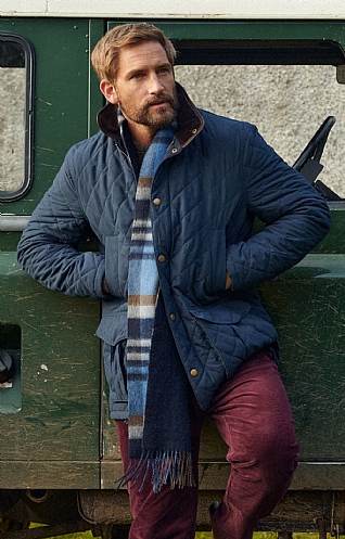 Barbour navy quilted jacket mens deals