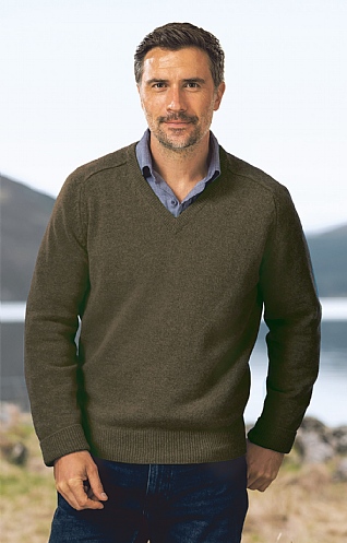 House of Bruar 2 ply Lambswool V Neck